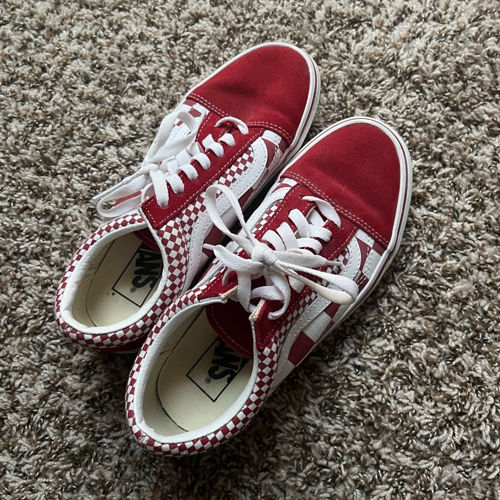 red checkered cold skool vans